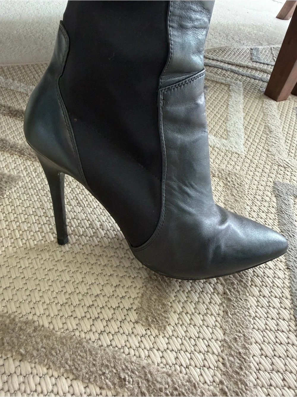 Charles David Black Leather Over the Knee Boots Size 8 Pointed Toe Stiletto